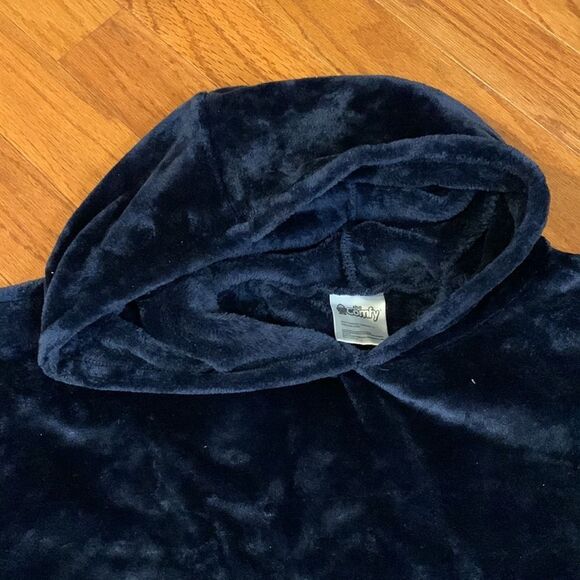 The Comfy original wearable blanket navy blue UNISEX. NWOT - Picture 4 of 7
